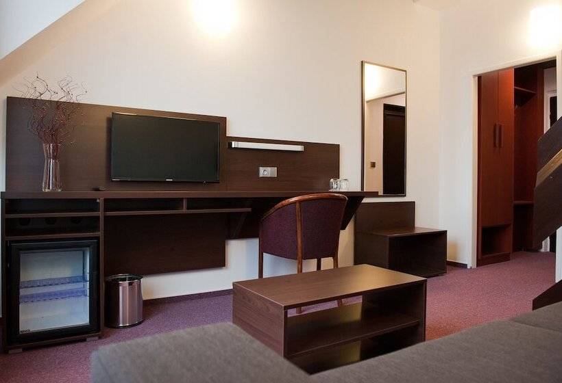 Apartamento 2 Dormitórios, Vír