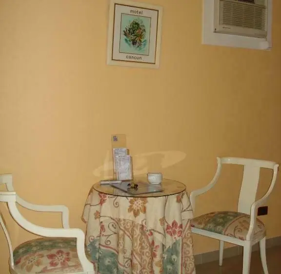 スタンダードルーム, Motel Cancun Barbadas Ourense