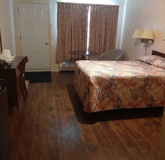 스탠다드 룸 더블 침대, Motel Vaudreuil