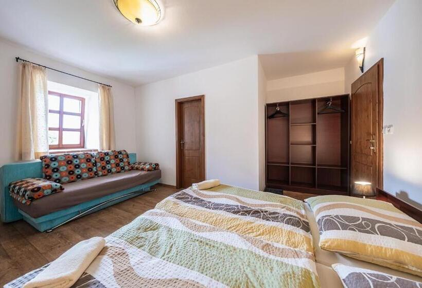 标准间, Penzion Mnich