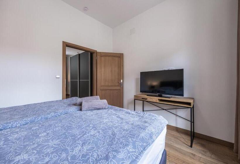 豪华家庭房间, Penzion Mnich