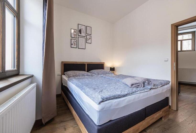 豪华家庭房间, Penzion Mnich