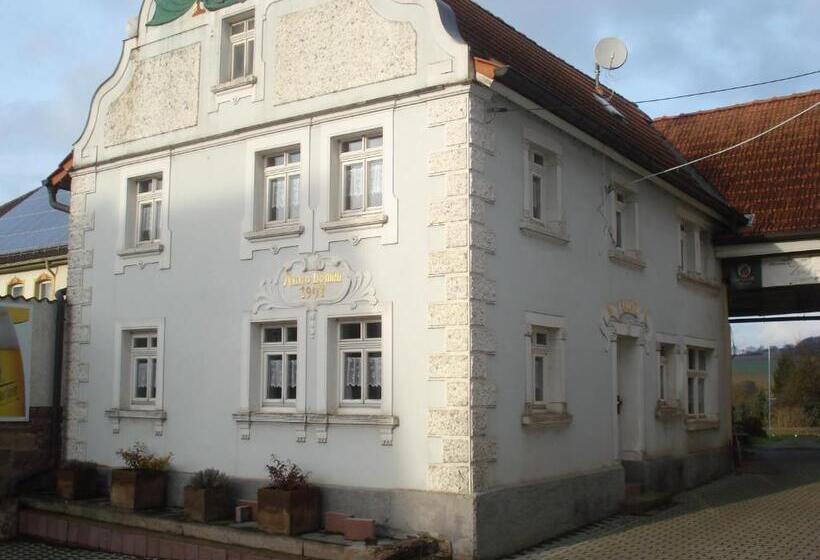 ４ベッドルームハウス, Traditionsgasthof Zum Luedertal