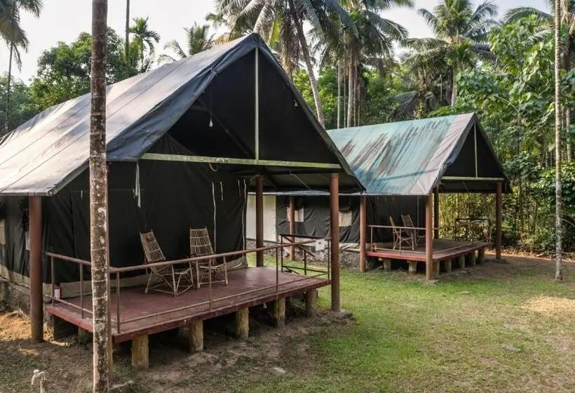 Standard Tent, Amritara Riverside Luxury Tents