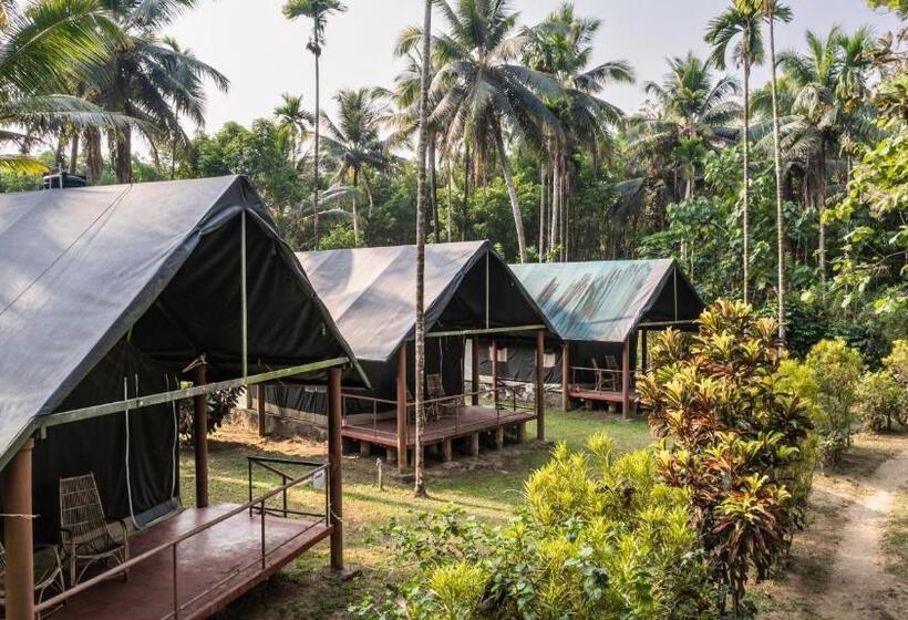 Standard Tent, Amritara Riverside Luxury Tents
