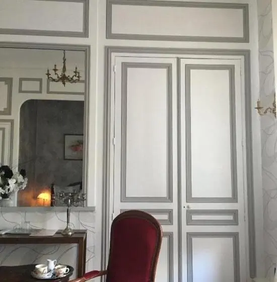 スタンダードルーム, Château Des Marronniers