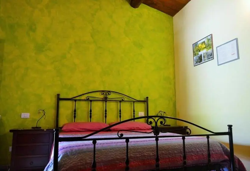 スタンダード4人部屋, Agriturismo E Turre