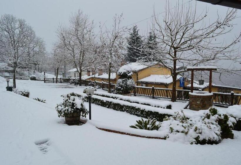 חדר סטנדרט לארבעה, Agriturismo E Turre