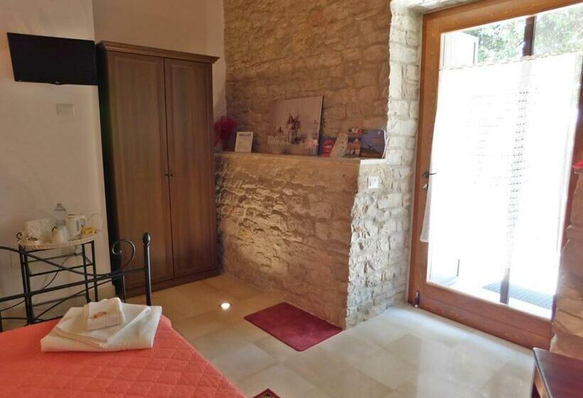 Номер Deluxe, Ai Pilieri Di Bagnoli