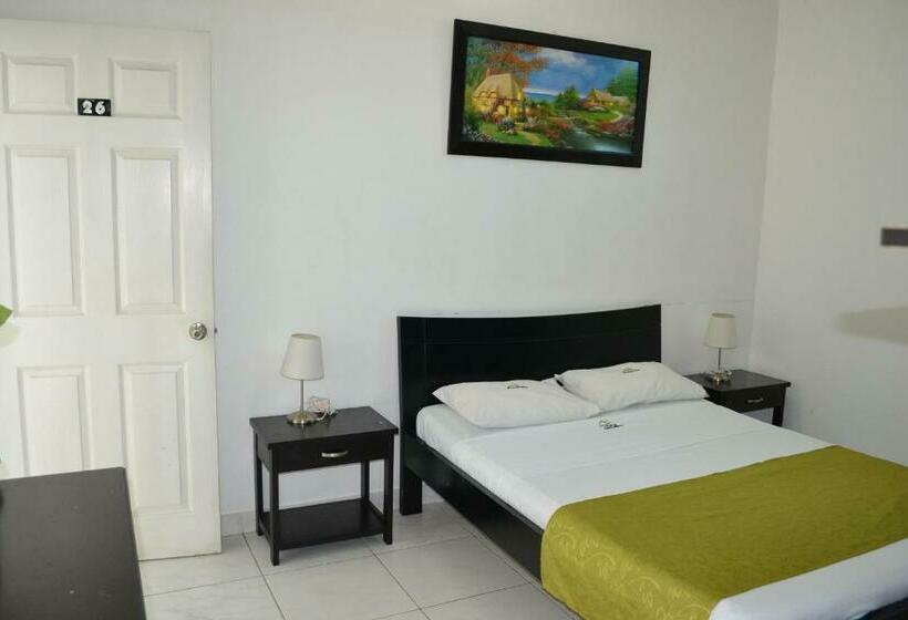 Standardzimmer, La Colina