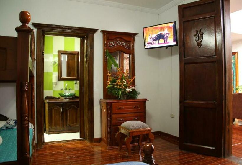 חדר משפחתי דלוקס, Las Marías Family Home