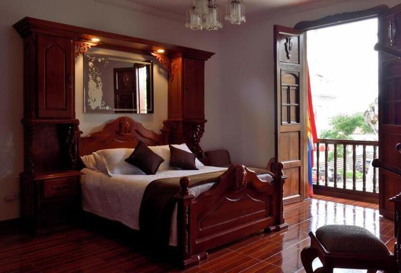 סוויטה עם מרפסת, Las Marías Family Home