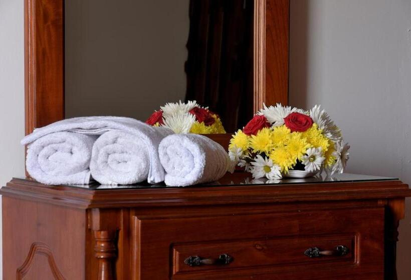 סוויטה עם מרפסת, Las Marías Family Home