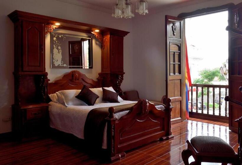 סוויטה עם מרפסת, Las Marías Family Home