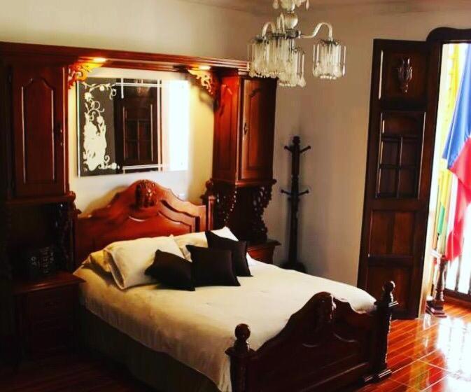 סוויטה עם מרפסת, Las Marías Family Home