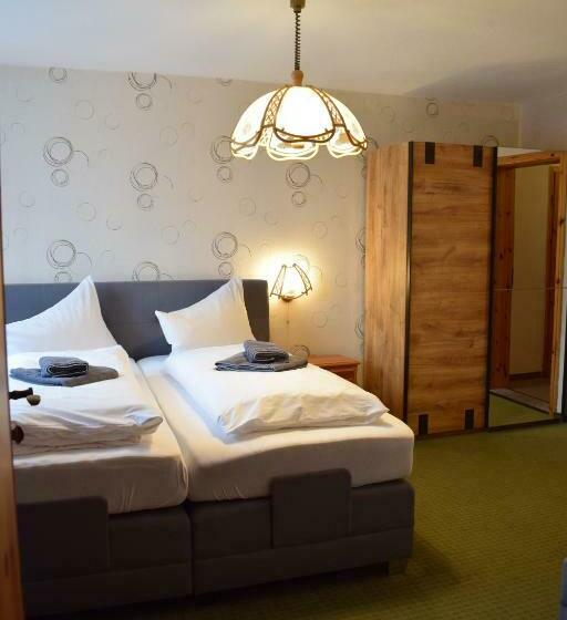 スタンダードトリプルルーム, Landhotel Lichte Aue Lichtenau