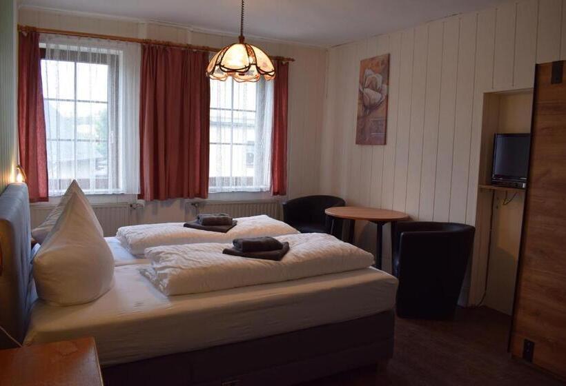 スタンダードルーム, Landhotel Lichte Aue Lichtenau