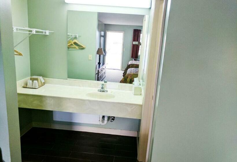 غرفة قياسية فردية, Hearthstone Inn