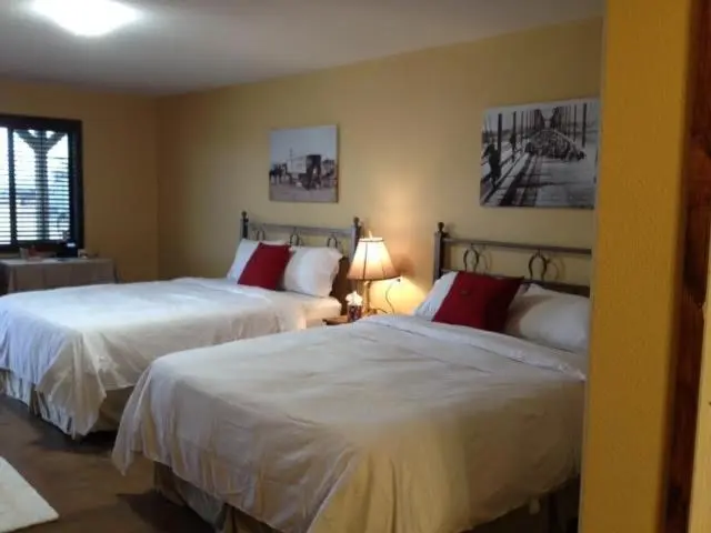 デラックスルーム, Hh Creek Inn