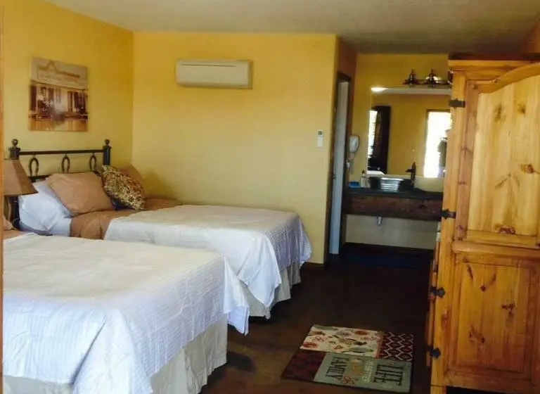 デラックスルーム, Hh Creek Inn