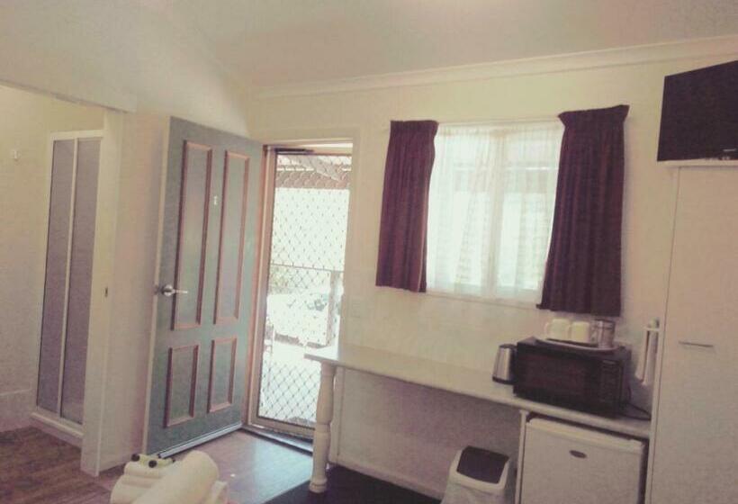 Номер Стандарт с Балконом, Silver Wattle Cabins