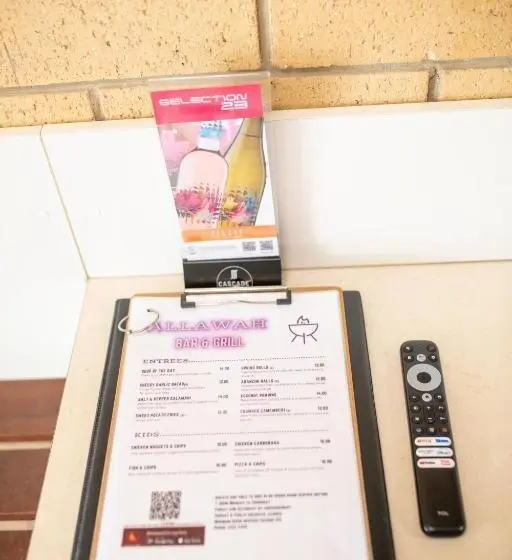キングサイズベッドのデラックスルーム, Mundubbera Motel