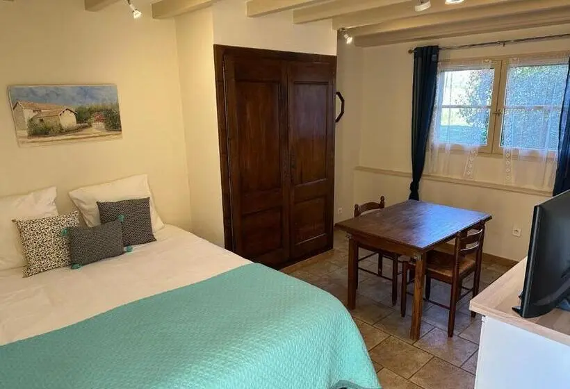 スタンダードシングルルーム, Chambres D Hôtes Du Puy D Anché