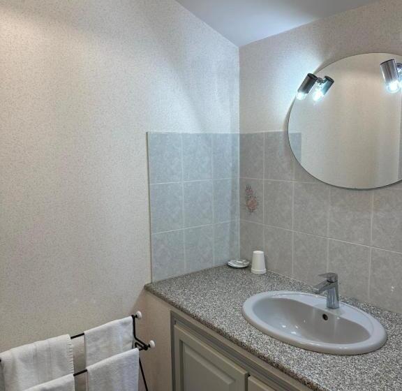 غرفة قياسية فردية, Chambres D Hôtes Du Puy D Anché