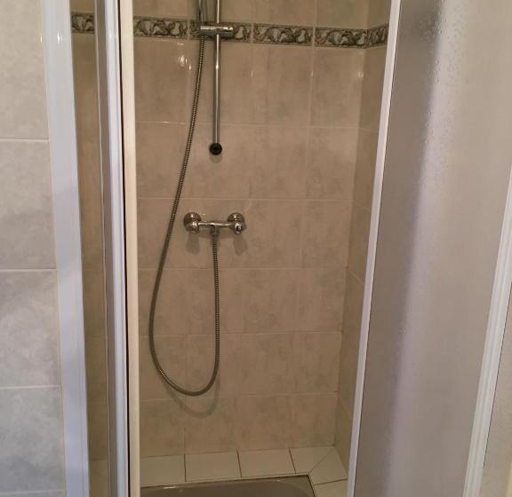 غرفة عائلية, Chambres D Hôtes Du Puy D Anché