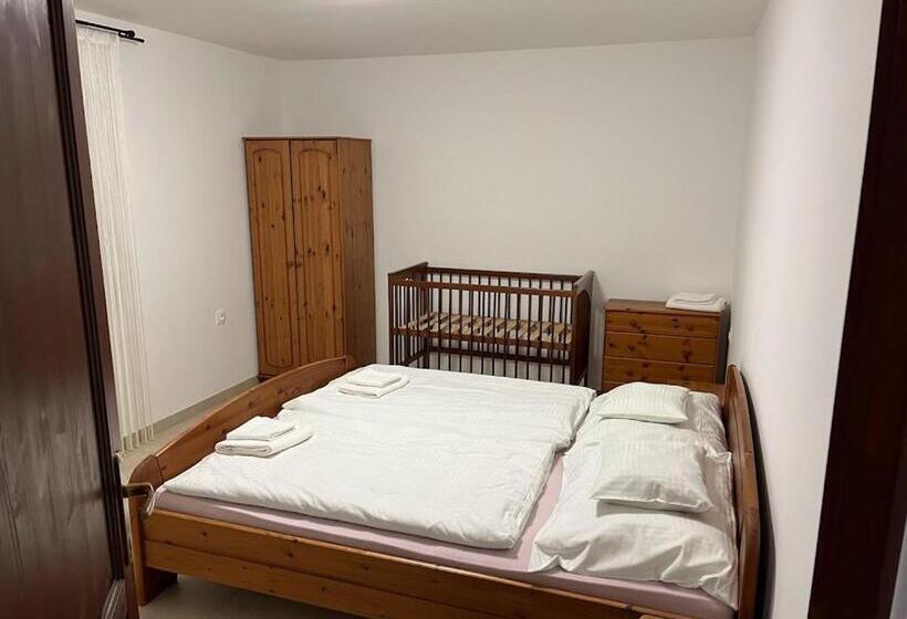 带2个卧室的公寓, Csaronda Vendegház