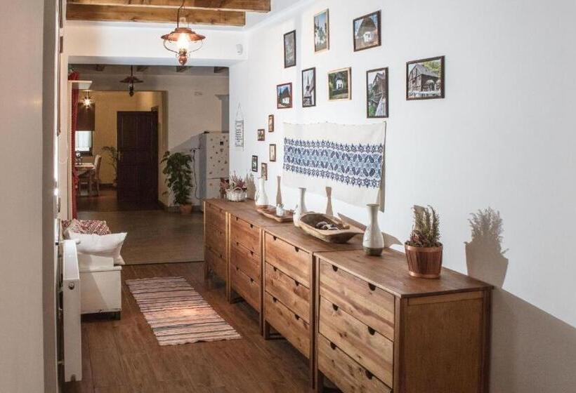 带3个卧室的公寓, Csaronda Vendegház