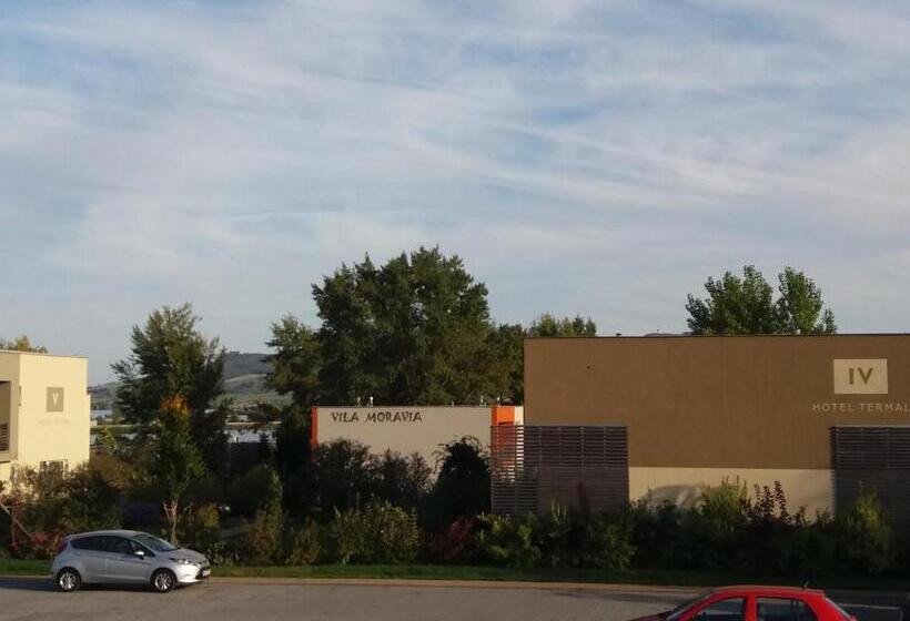 スタンダード4人部屋, Vila Moravia