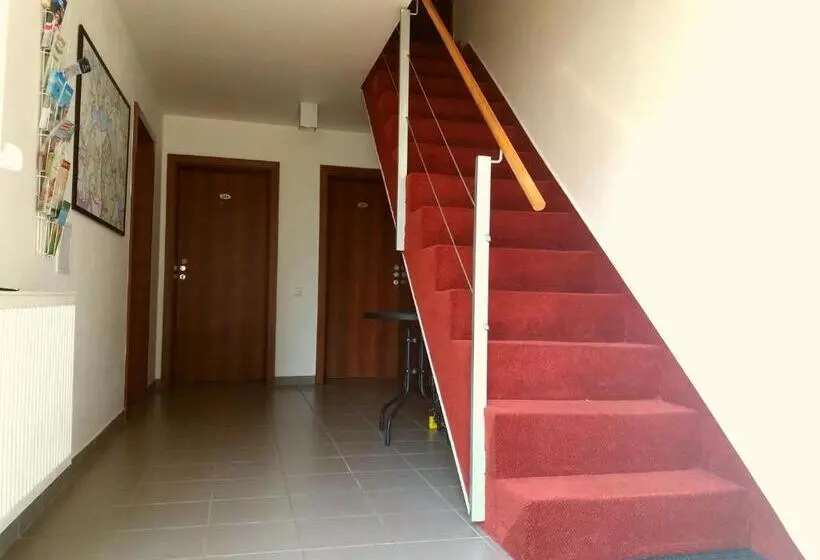 Standard Neljän Hengen Huone, Vila Moravia