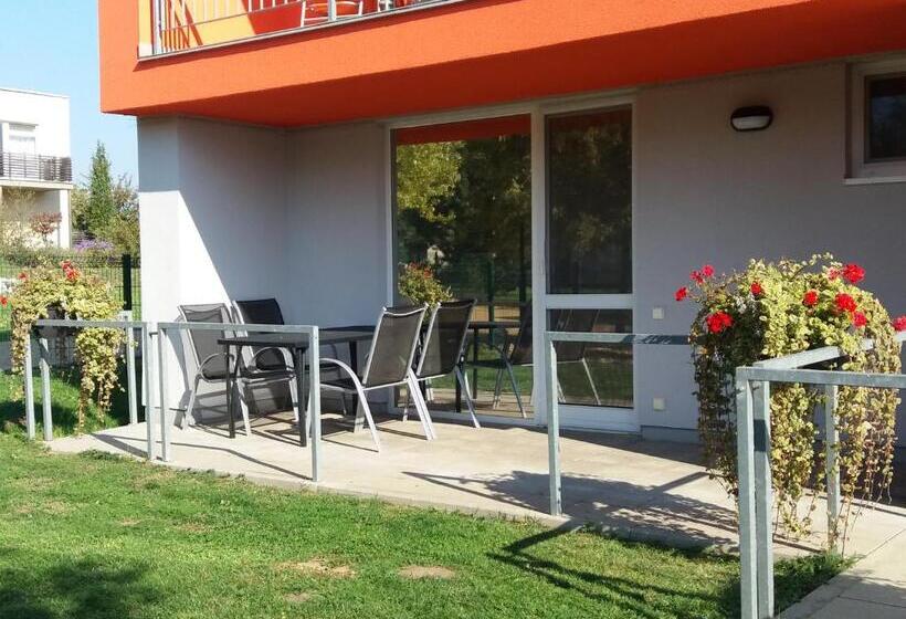 スタンダード4人部屋, Vila Moravia