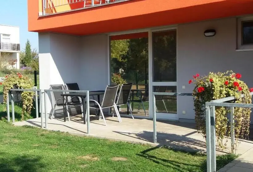 Standard Neljän Hengen Huone, Vila Moravia
