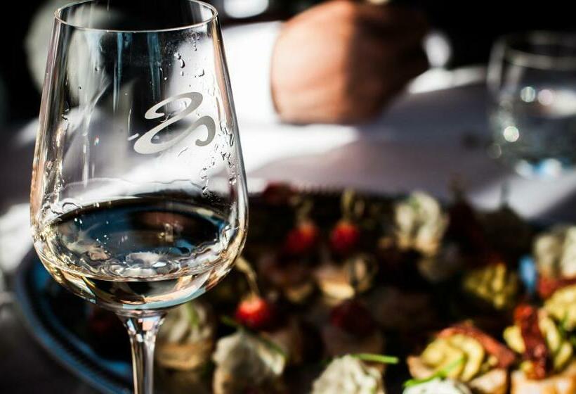 חדר סטנדרט לארבעה, Zsirai Guest House