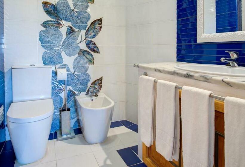 Апартаменты 3 Спальни, Choromar Apartments