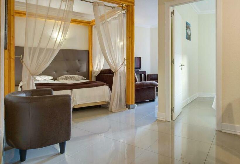 Апартаменты 3 Спальни, Choromar Apartments