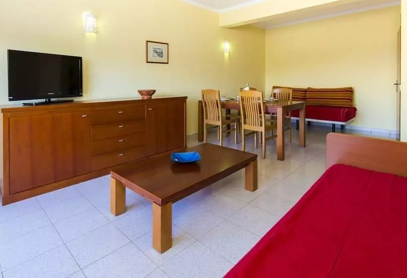 2ベッドルームアパートメント, Choromar Apartments