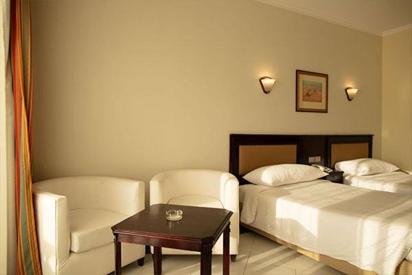 اتاق استاندارد با چشم‌انداز دریا, Grand Oasis Resort