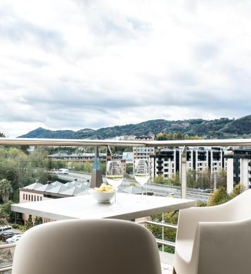 Quarto Familiar, Antik San Sebastián