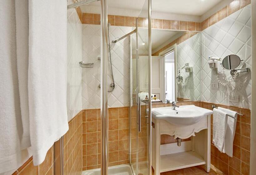 スーペリアトリプルルーム, Colonna Grand Hotel Capo Testa, A Colonna Luxury Beach Hotel, Santa Teresa Sardegna