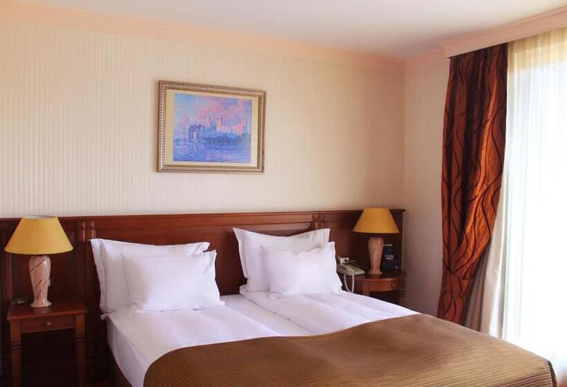 标准间, Crystal Palace Boutique