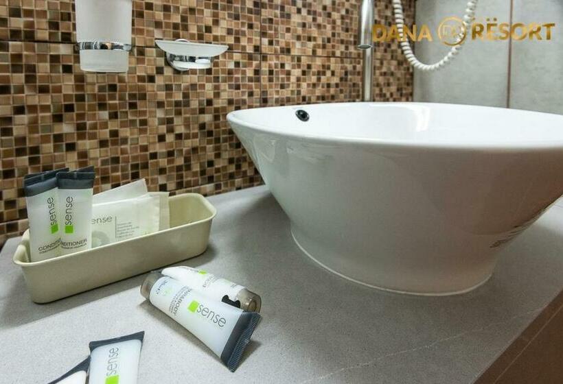 חדר סטנדרט עם מרפסת, Dana Resort