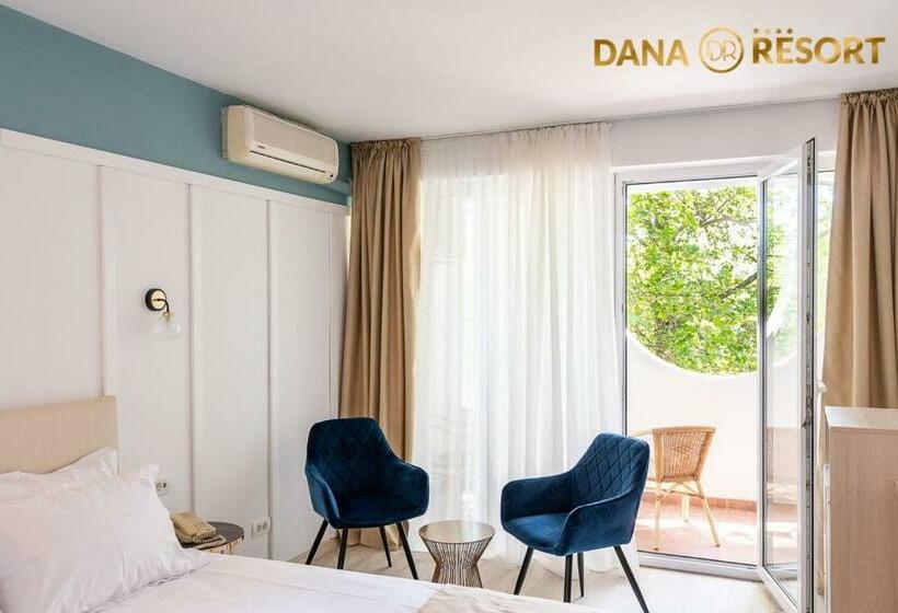 标准间带阳台, Dana Resort