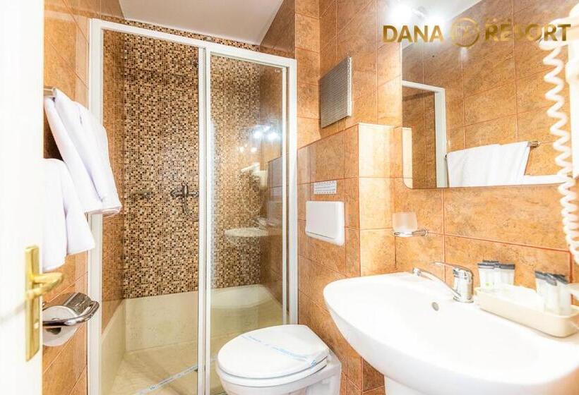 חדר סטנדרט עם מרפסת, Dana Resort