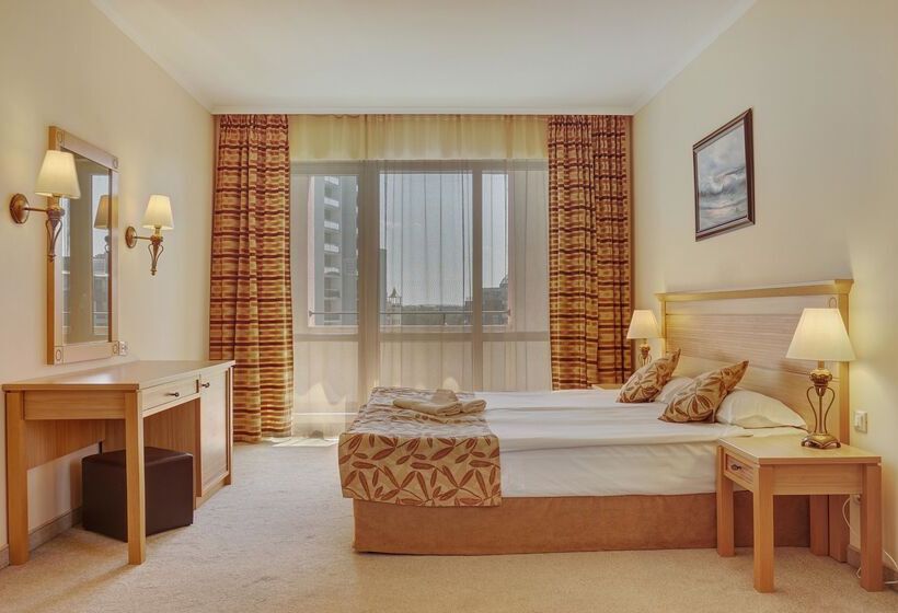 带1个卧室的公寓, Dit Majestic Beach Resort