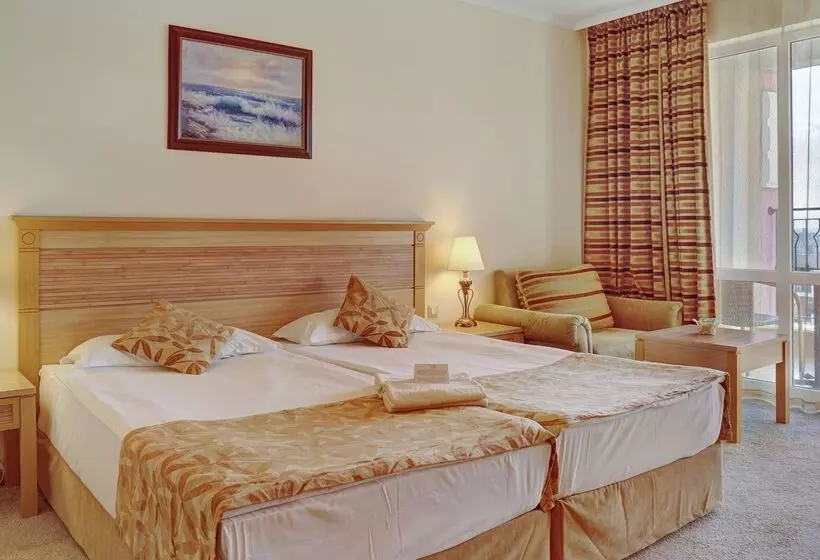 اتاق استاندارد, Dit Majestic Beach Resort