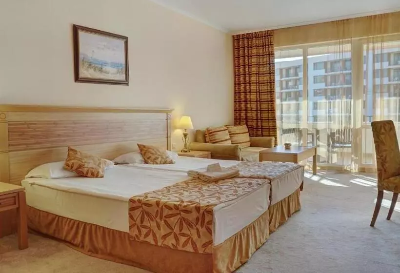 اتاق استاندارد, Dit Majestic Beach Resort