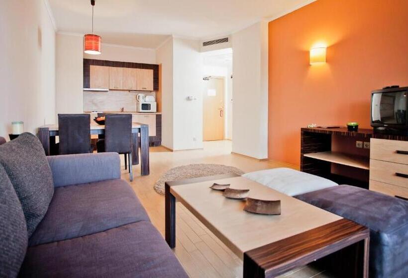 带1个卧室的带海景的公寓, Dit Majestic Beach Resort